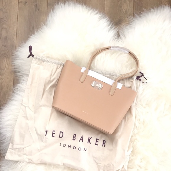 Ted Baker London Handbags - Ted Baker London Taleen Leather Shopper